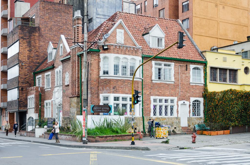 Cx Hostel Bogota Bagian luar foto